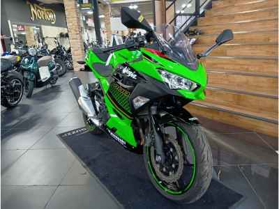 Kawasaki Ninja 400 KRT Edition 2020