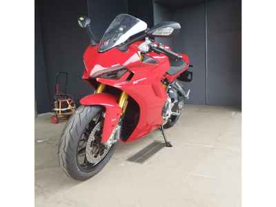 Ducati Supersport 950 S 2025
