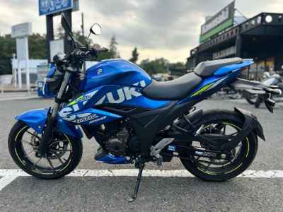 Suzuki GSX250 Katana