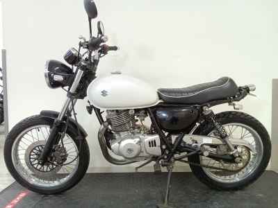 Suzuki ST250E
