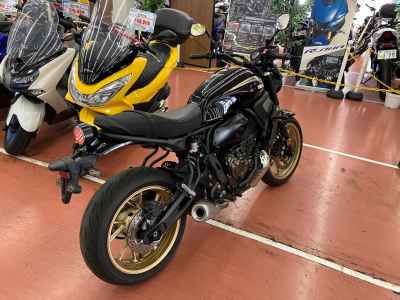 Yamaha XSR700 2023