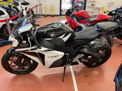 Honda CBR1000RR 2010