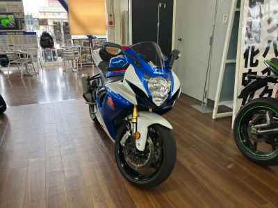 Suzuki GSX-R750 2016