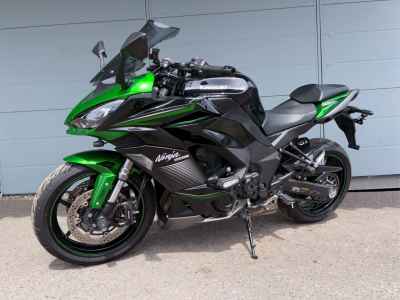 Kawasaki Ninja 1000SX 2023