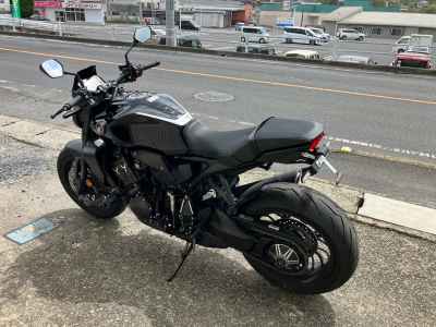 Honda CB1000R 2024