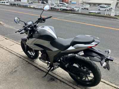 Suzuki GSX250 Katana