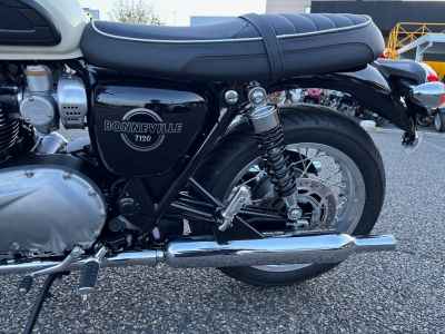 Triumph Bonneville T120 2026