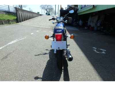 Yamaha SR400 2022