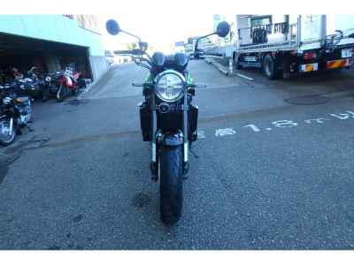 Kawasaki Z900RS 2025