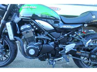 Kawasaki Z900RS 2025