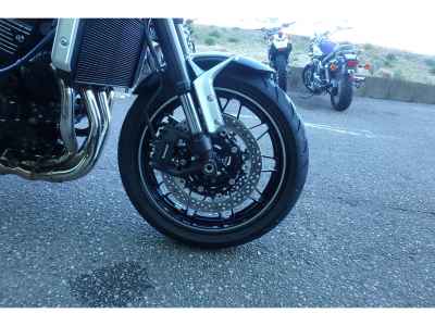 Kawasaki Z900RS 2025