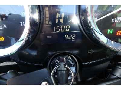 Kawasaki Z900RS 2025