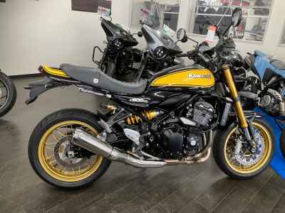 Kawasaki Z900RS SE 2023