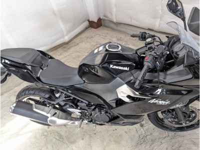 Kawasaki Ninja 400 2021