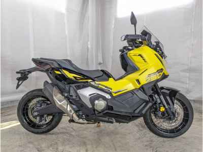 Honda X-Adv 750 2025