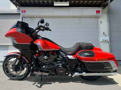 Harley-Davidson Road Glide FLTRXSE1923 CVO 2025