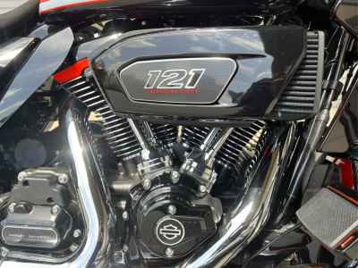 Harley-Davidson Road Glide FLTRXSE1923 CVO 2025