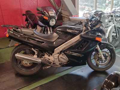 Kawasaki ZZR250 2007