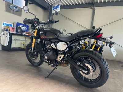Triumph Scrambler 400XC 2025