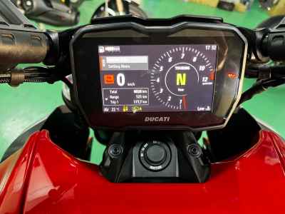 Ducati Diavel V4 2023