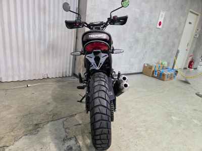 Triumph Scrambler 400X 2024