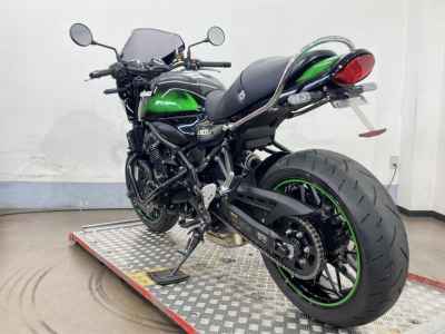 Kawasaki Z900RS Cafe 2025