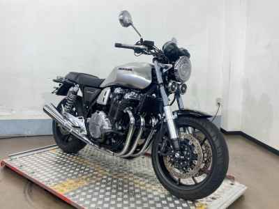 Honda CB1100RS 2021
