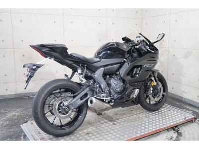Yamaha YZF-R7 2022