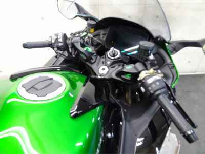 Kawasaki Ninja H2 SX 2022