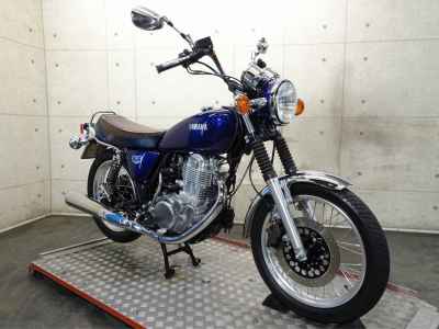 Yamaha SR400 2021