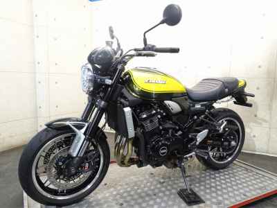Kawasaki Z900RS 2024