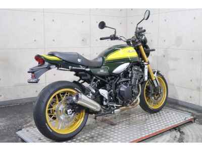 Kawasaki Z900RS 2024