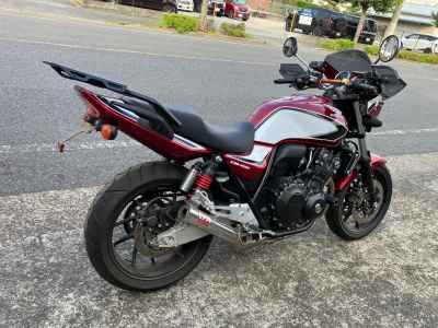 Honda CB400SF 2022