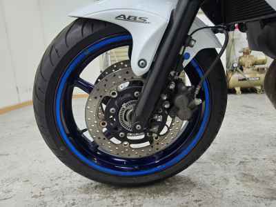 Suzuki Gladius SFV400 2010