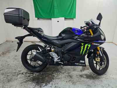 Yamaha YZF-R25