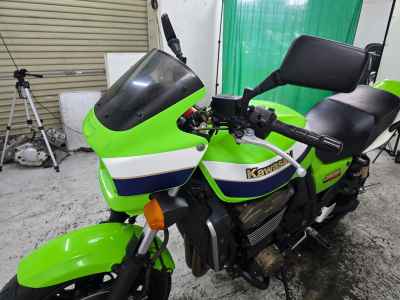 Kawasaki ZRX1200R 2009