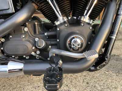 Harley-Davidson Street Bob FXDB1580 2017