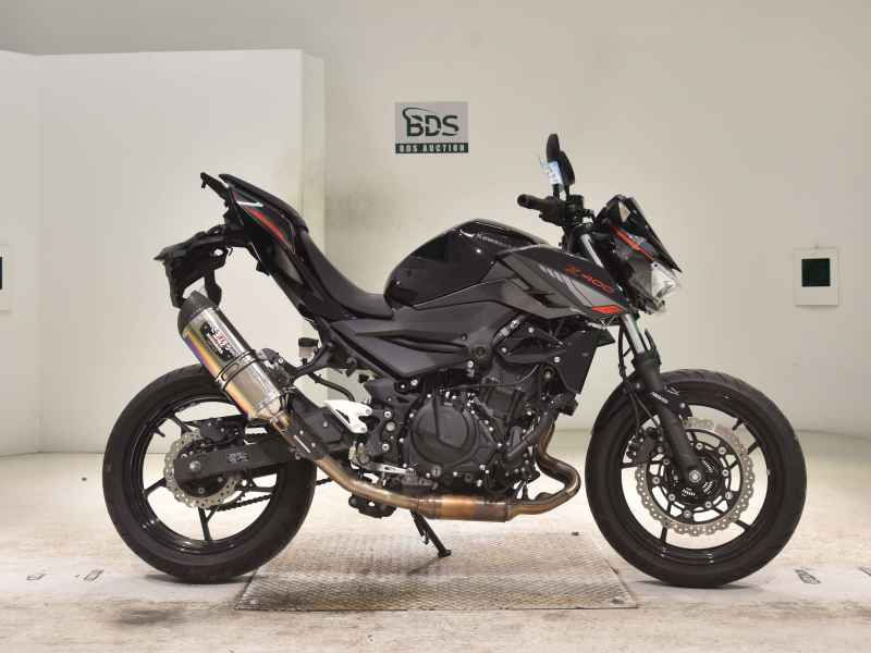 Kawasaki Z400 2024