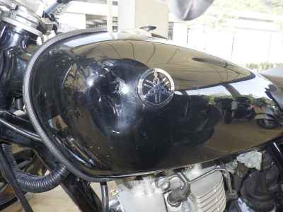 Yamaha SR400 2020