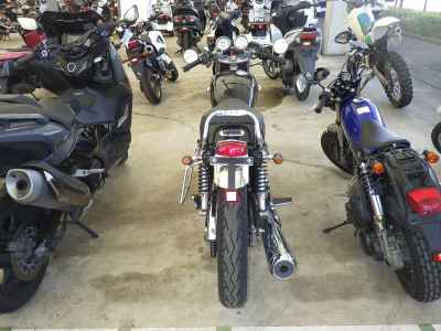 Yamaha SR400 2020