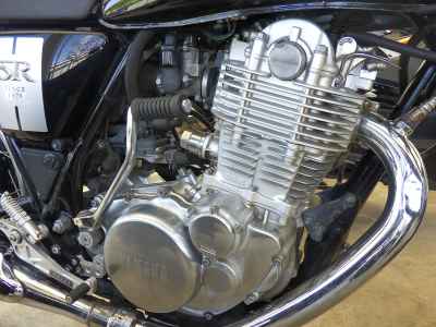 Yamaha SR400 2020