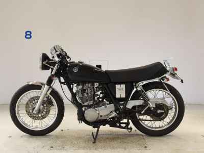 Yamaha SR400 2020