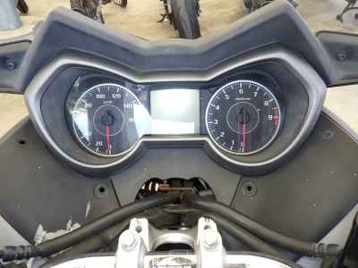 Yamaha XMAX 250