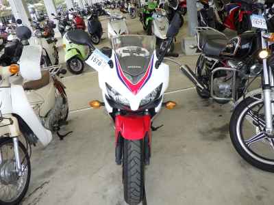 Honda CBR400R 2014