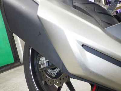 Honda CBR400R 2024
