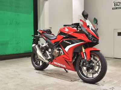 Honda CBR400R 2024