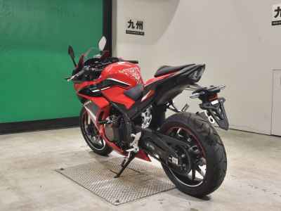 Honda CBR400R 2024