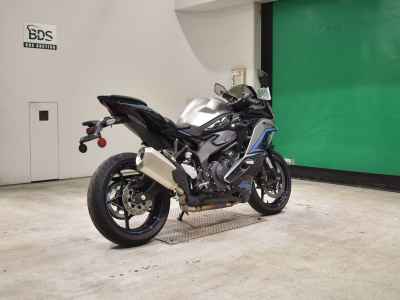 Kawasaki Ninja ZX-25R SE 2024