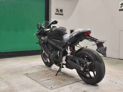 Honda CBR650R 2023