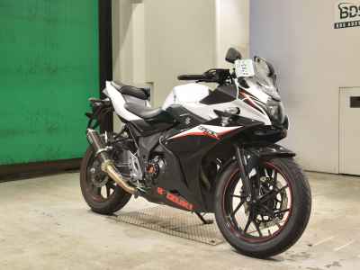 Suzuki GSX250R